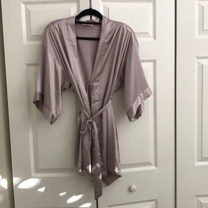 Victoria's Secret Satin Kimono Robe, size S